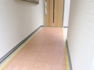 FormatFactory玄関外 (1)