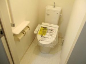 小田栄新築分譲住宅のトイレ