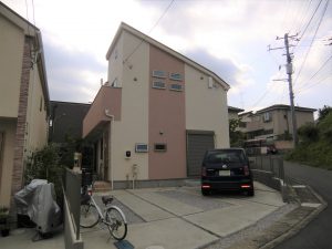 青葉区鴨志田町戸建