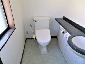 若草台賃貸併用住宅のトイレ