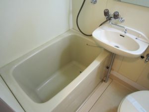カーサウチノの浴室