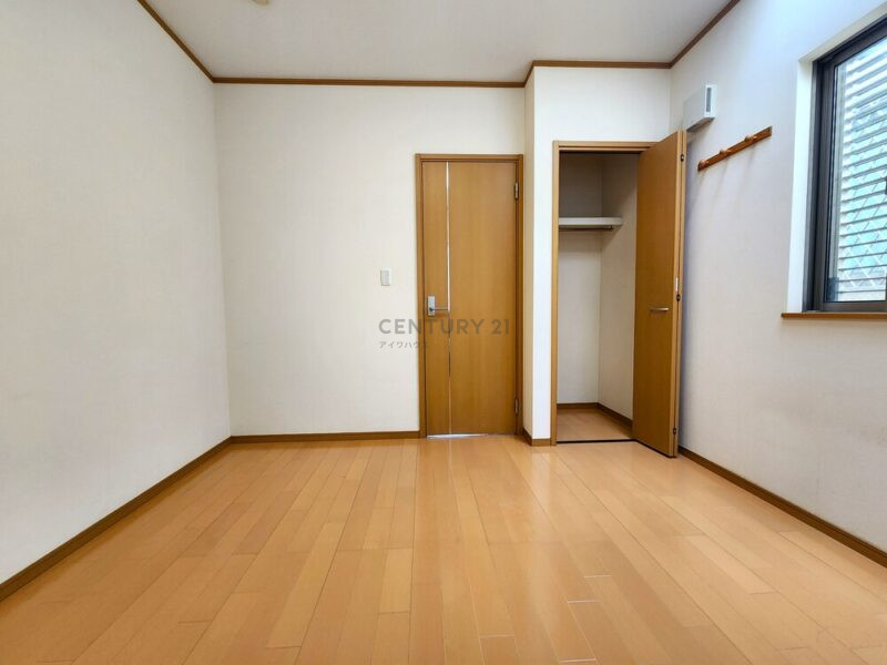 １階洋室６帖